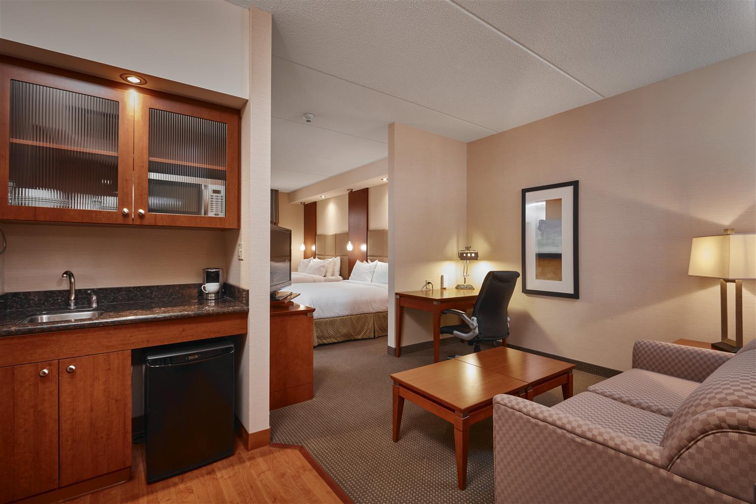 Best Western Plus Orangeville Inn & Suites Bagian luar foto